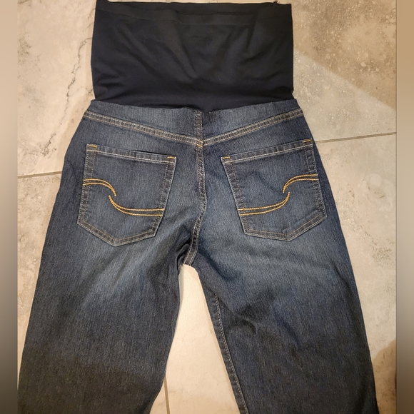 Signature Levi’s Strauss Gold Maternity Slim Boyfriend‎ Jeans - Picture 2 of 7
